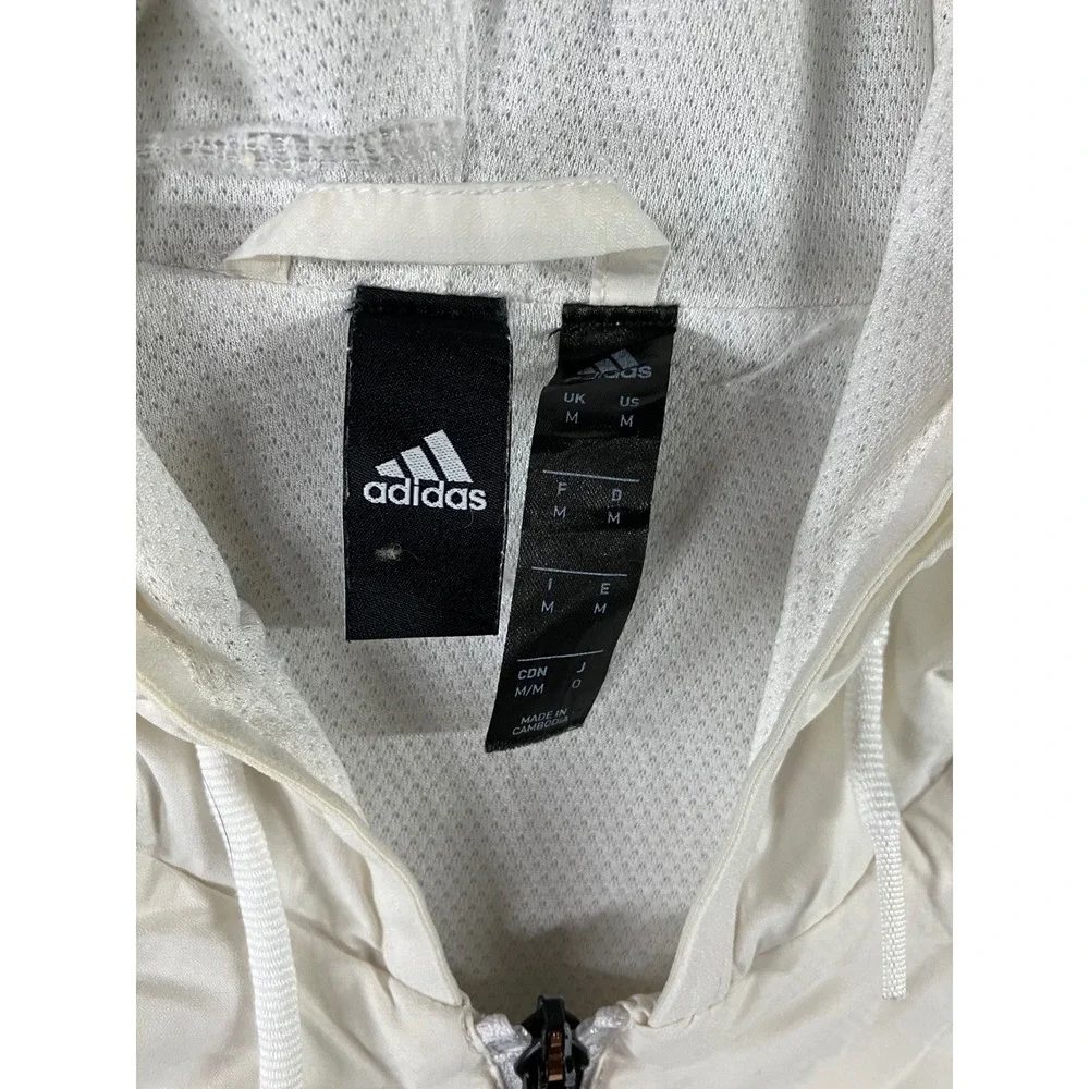 adidas stain interior